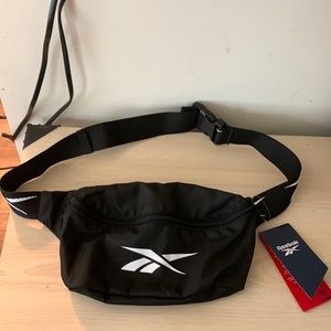 Reebok Fanny Pack !